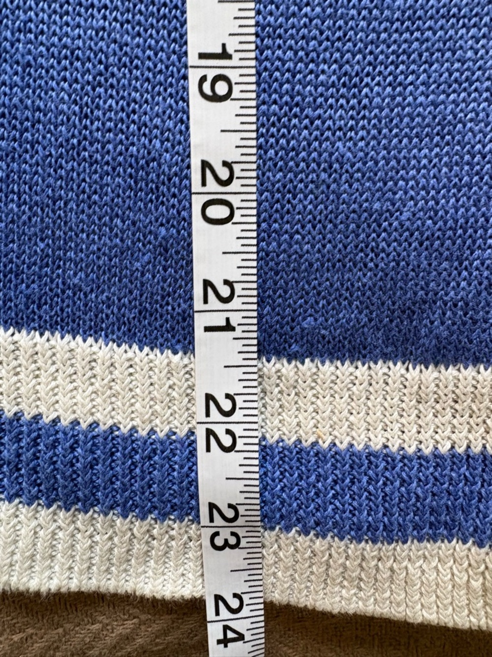 Talbots Light Blue Linen’s V-Neck Sweater with White Trim - Picture 11 of 13